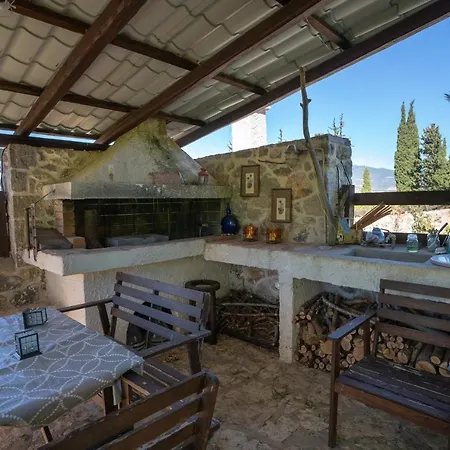 וילה Angel House Greystone פולידרוסוס