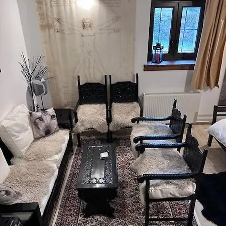 Angel House Greystone بوليدروسوس