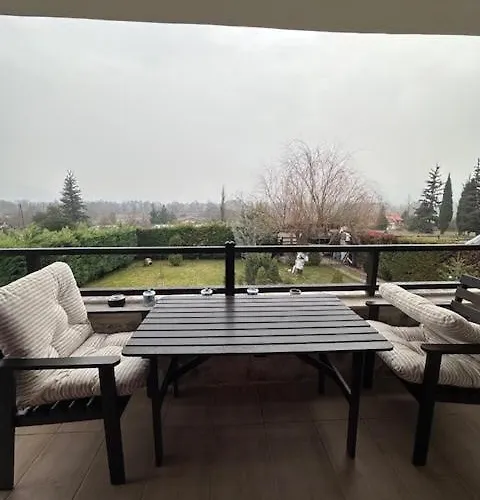 Angel House Greystone 波利兹罗松