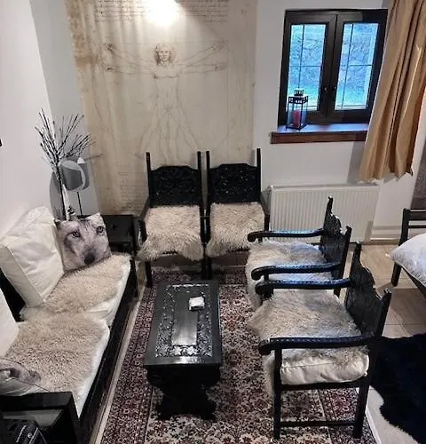 Angel House Greystone 波利兹罗松