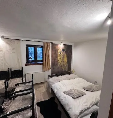 Angel House Greystone 别墅 *