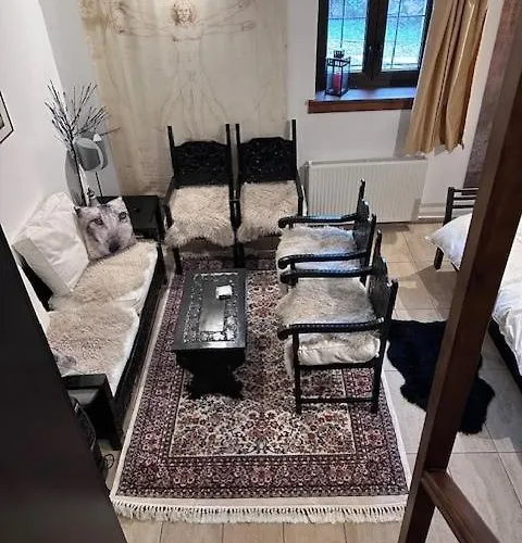 Angel House Greystone 别墅